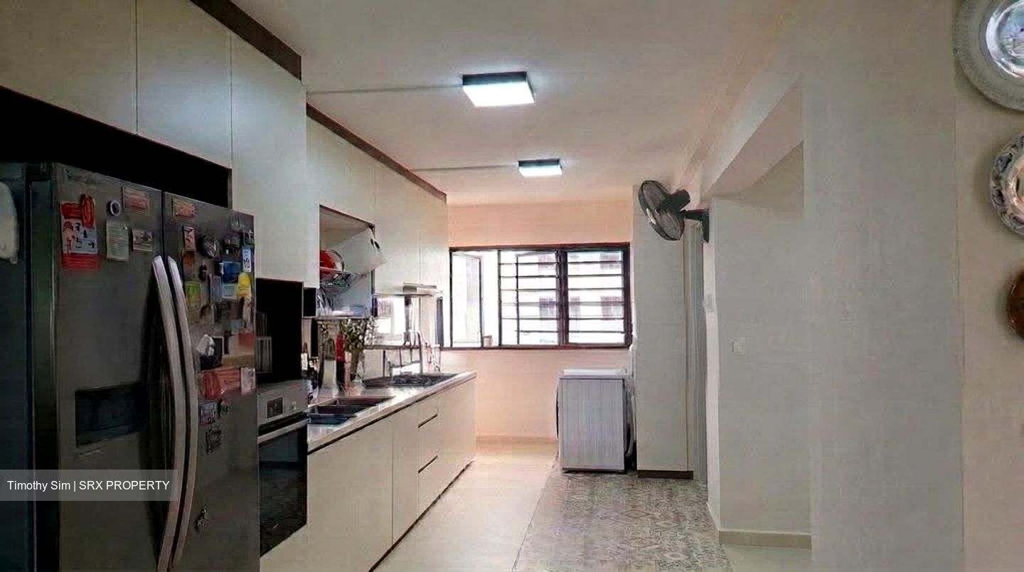 Tampines Street 42 (Tampines), Multi Generation #632173631